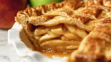 Flaky Apple Pie