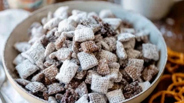 Chunky Chex Mix Muddy Buddies