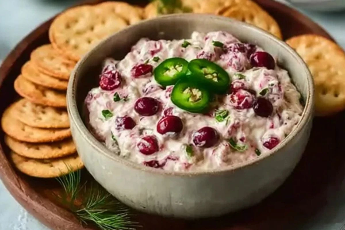 Cranberry Jalapeño Cream Cheese Dip