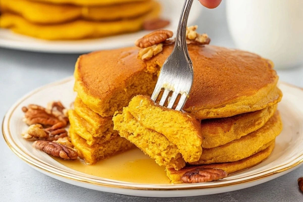Fluffy Pumpkin Pancakes