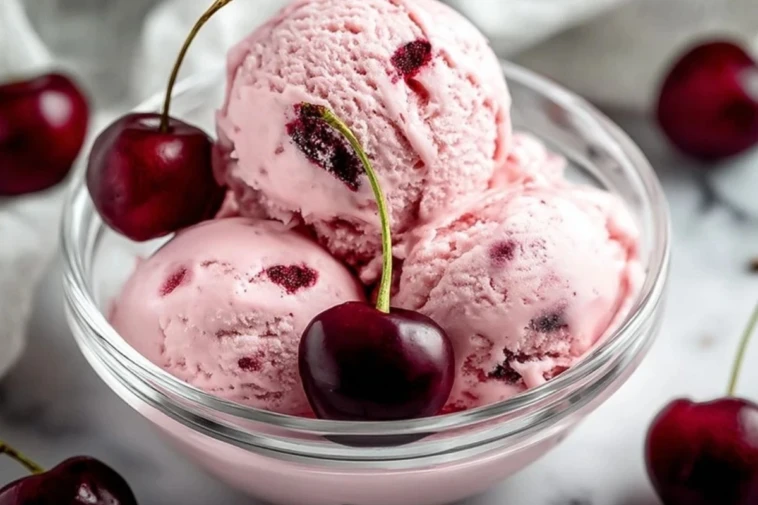 Healthy Cherry Greek Frozen Yogurt