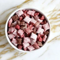 Easy Red Velvet Puppy Chow