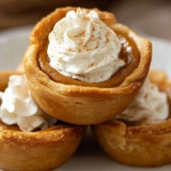 The Best Mini Pumpkin Pies
