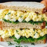 Quick 10-Minute Egg Salad Sandwich