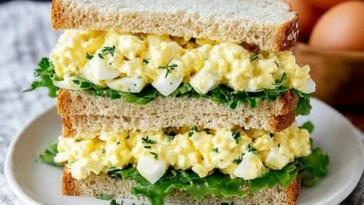 Quick 10-Minute Egg Salad Sandwich