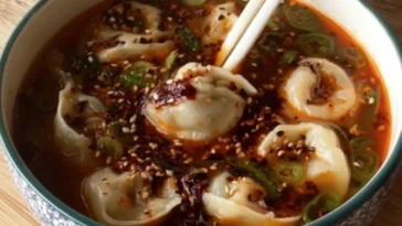 Spicy Dumpling Soup