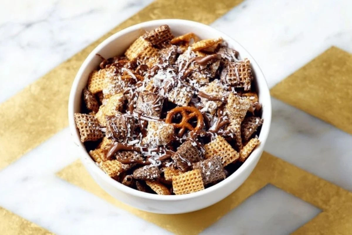 The Best Samoas Puppy Chow