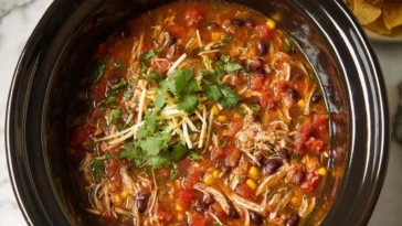Slow Cooker Chicken Tortilla Soup