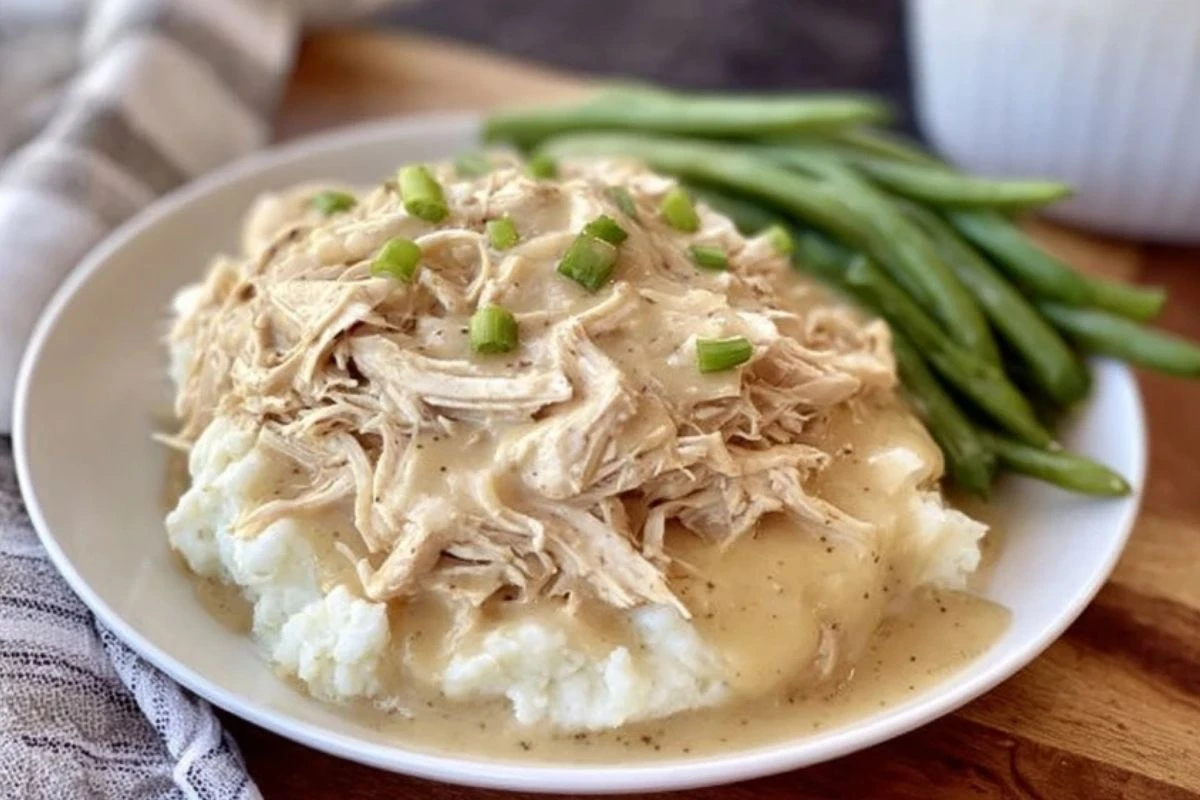 Slow Cooker Shredded Chicken and Gravy