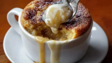 Warm Apple Mug Cake