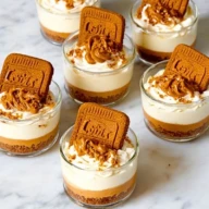 No-Bake Biscoff Cheesecake Cups