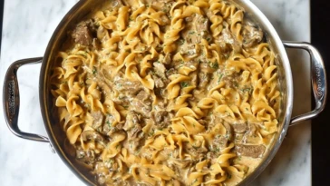 One Pot Beef Stroganoff